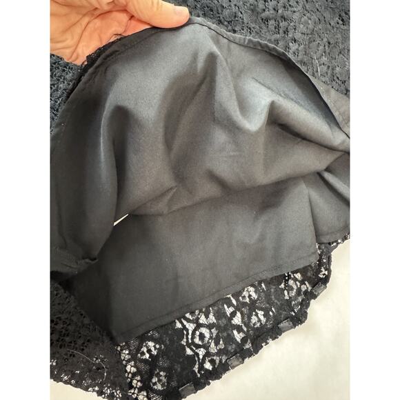 Goth Whimsigoth Witchy Lace Grunge Black Express Mock Neck Ruffle Top Medium - Picture 9 of 9